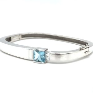 18KWG Aqua and Dia bracelet