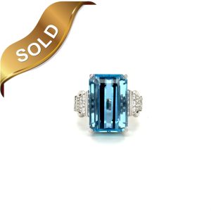Platinum Aquamarine and Diamond Ring